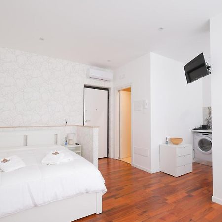 The Apulian Loft II Bari - Via Celentano Apartamento Exterior foto